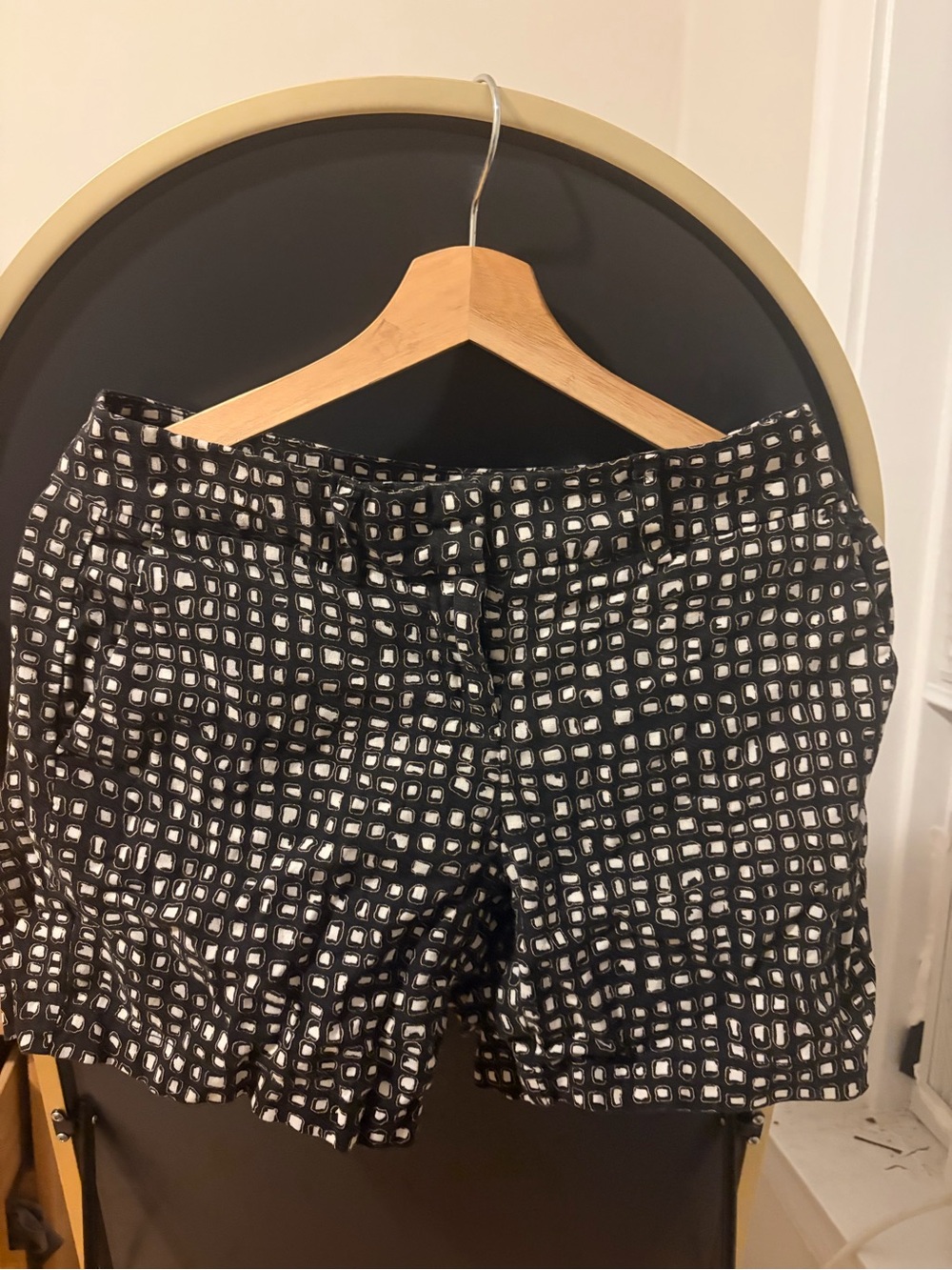 LOFT Black and White Geometric Print Bermudas